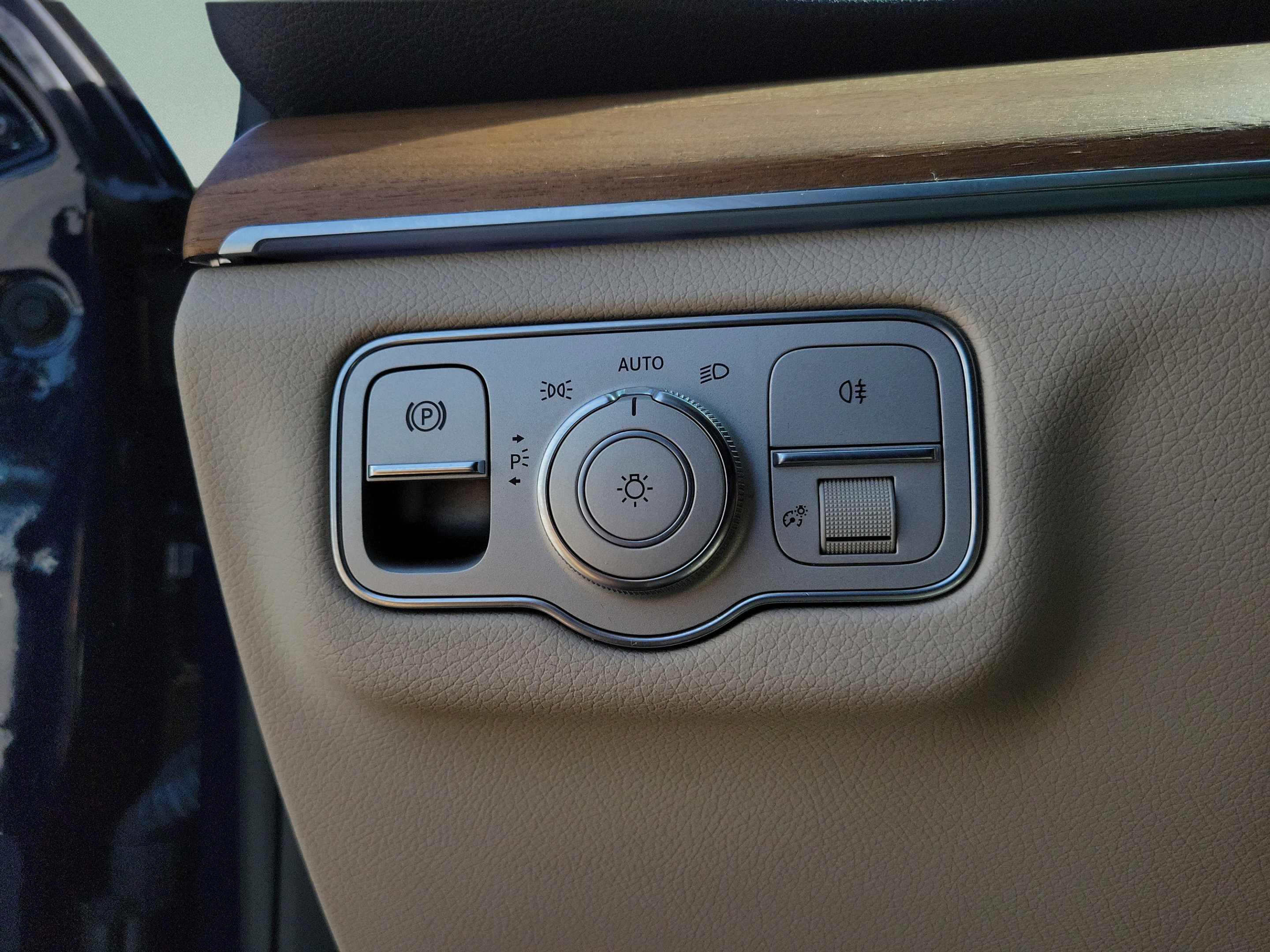 Certified 2022 Mercedes-Benz GLE 350 4MATIC image 19
