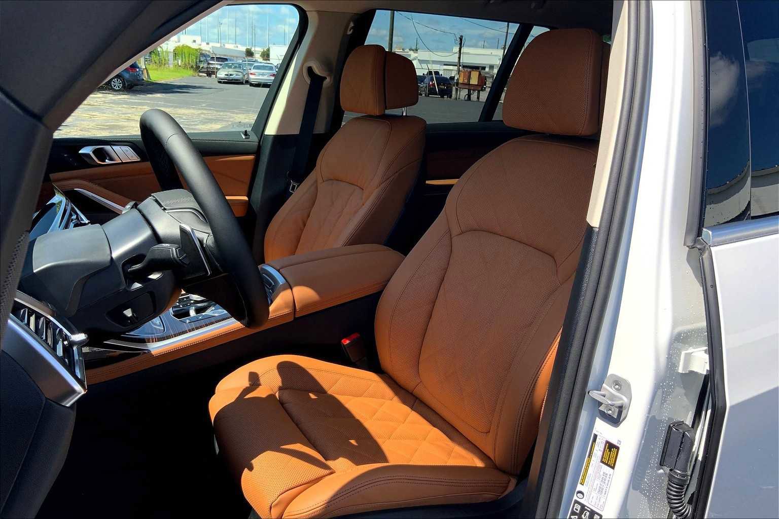 New 2026 BMW X7 xDrive40i image 9