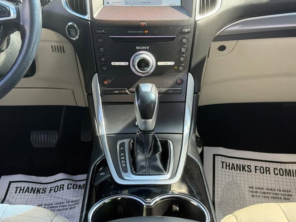 Used 2017 Ford Edge Titanium w/ Technology Package image 15