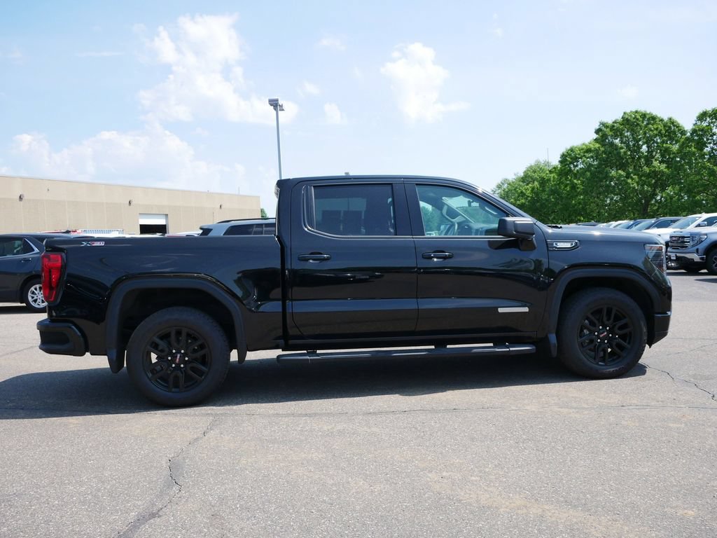 Used 2024 GMC Sierra 1500 Elevation AWD/4WD image 11