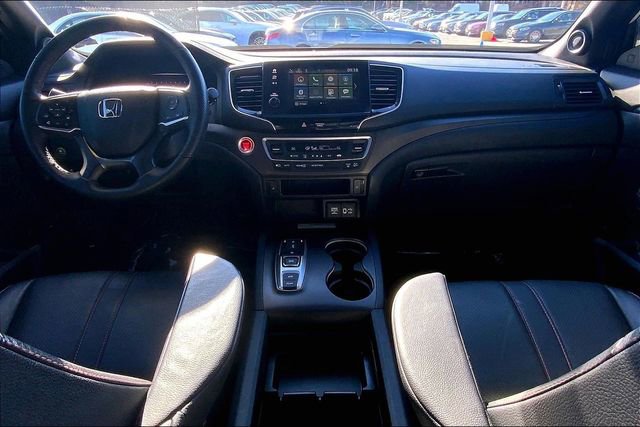 Used 2023 Honda Passport TrailSport image 12
