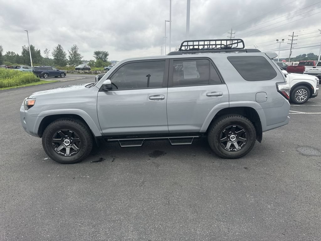 Used 2021 Toyota 4Runner Trail Special Edition AWD/4WD image 5