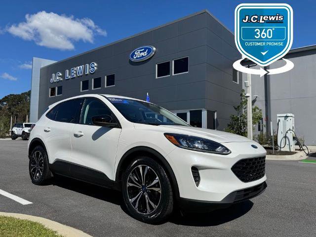 Used 2021 Ford Escape SE w/ SE Sport Appearance Package