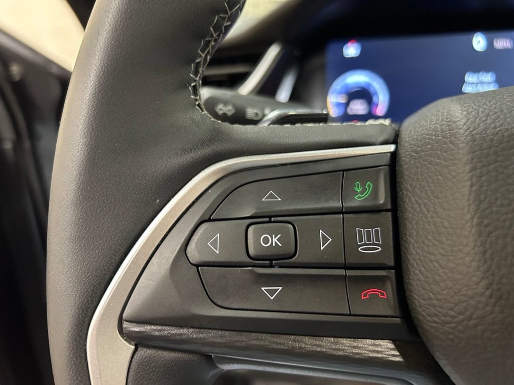 Used 2025 Jeep Grand Cherokee Laredo X w/ Luxury Tech Group I AWD/4WD image 21