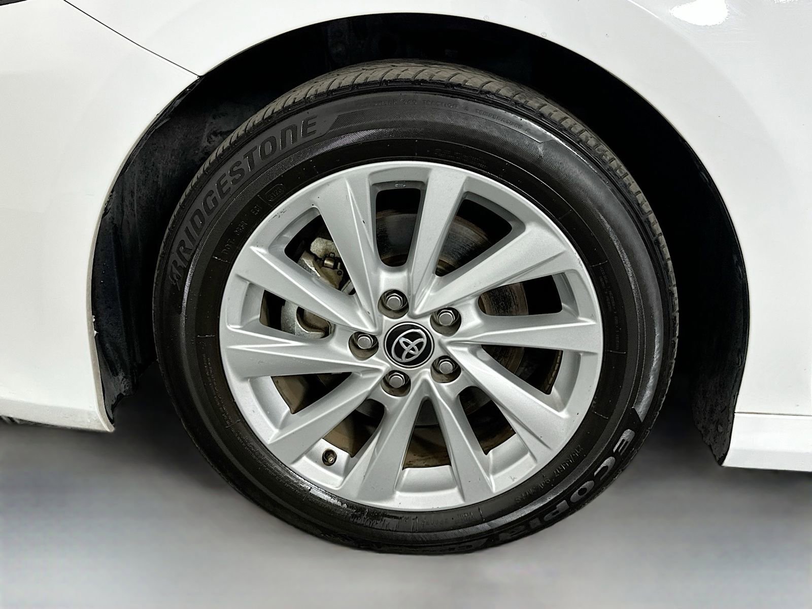 Used 2024 Toyota Camry LE image 30