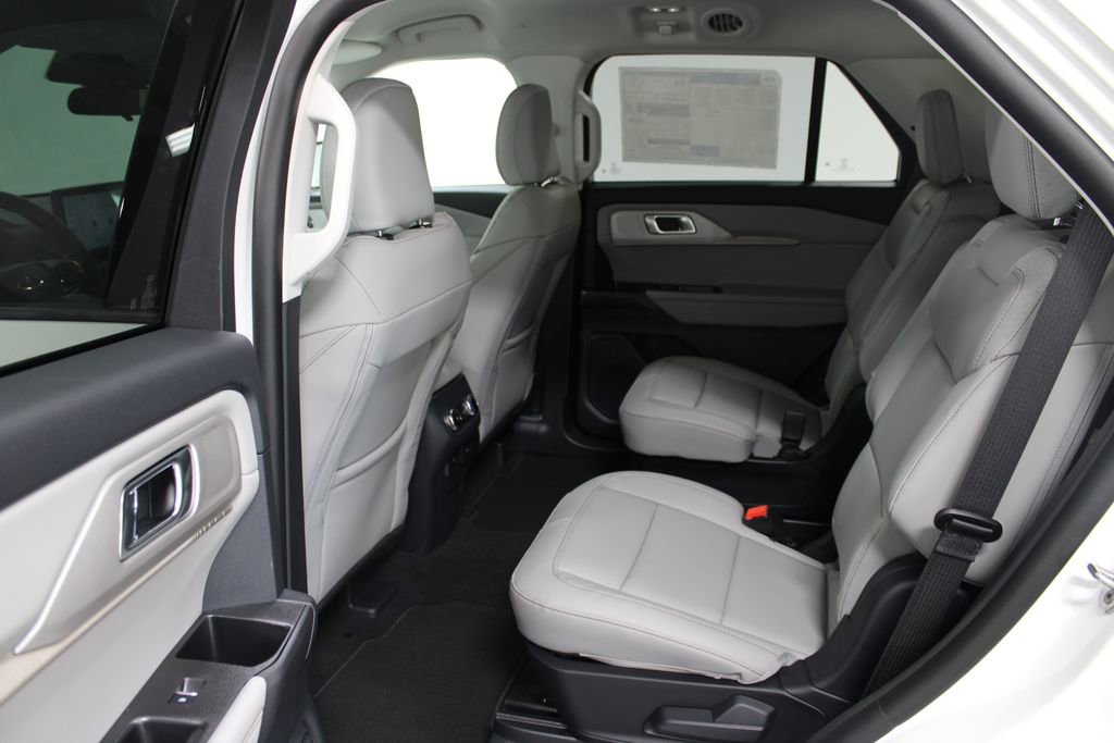 New 2026 Ford Explorer Active w/ Active Comfort Package image 23