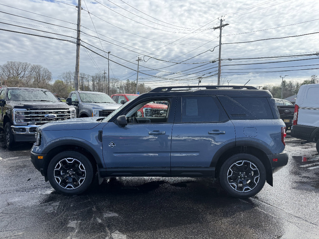 Used 2025 Ford Bronco Sport Outer Banks w/ Outer Banks Tech Package+ image 3