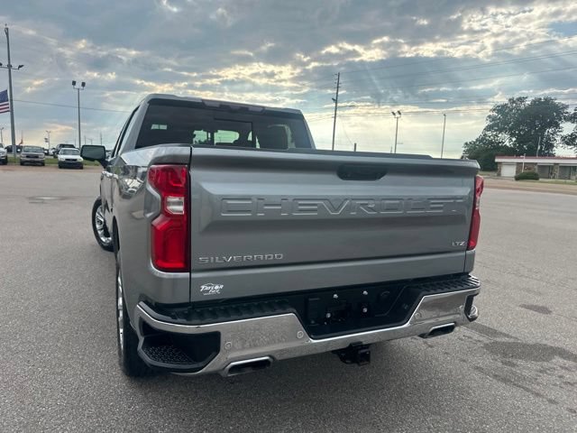Used 2023 Chevrolet Silverado 1500 LTZ w/ Technology Package AWD/4WD image 24