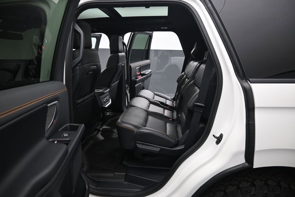 Used 2025 Ford Expedition Tremor AWD/4WD image 21