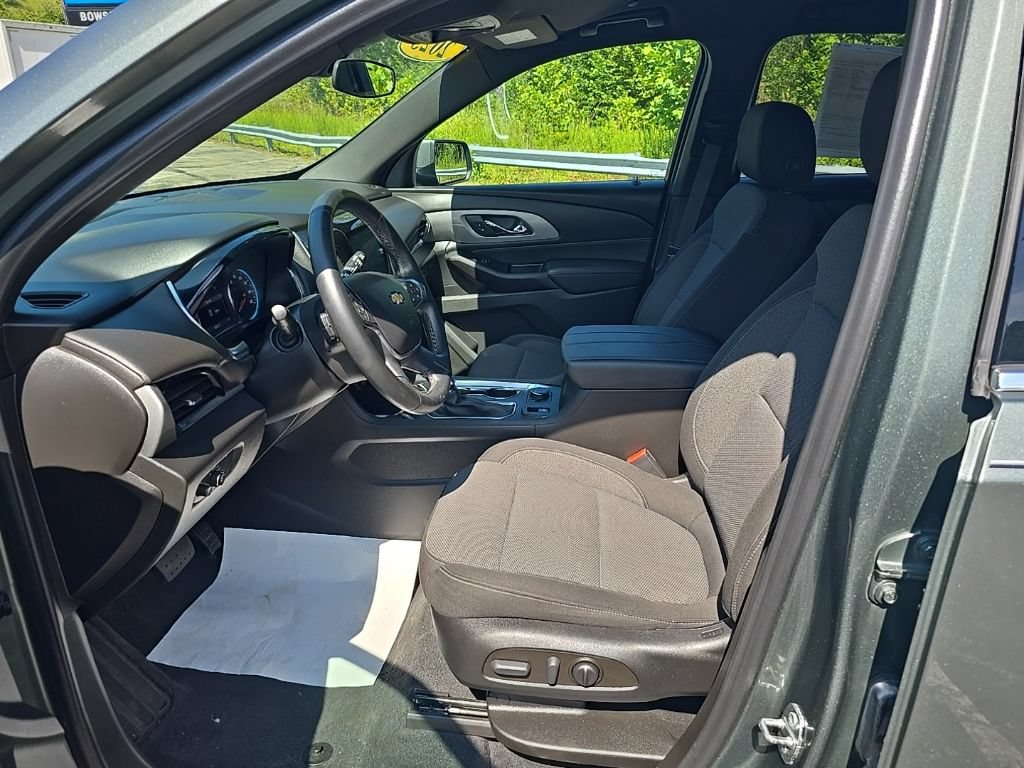 Certified 2023 Chevrolet Traverse LT AWD/4WD image 10