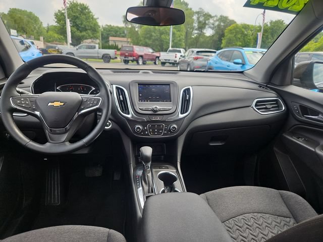 Certified 2024 Chevrolet Equinox LT FWD image 13