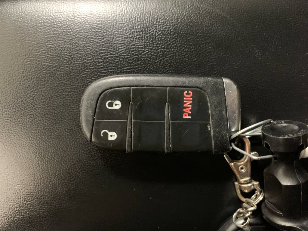 Used 2014 Dodge Journey SXT w/ Quick Order Package 22C FWD image 13