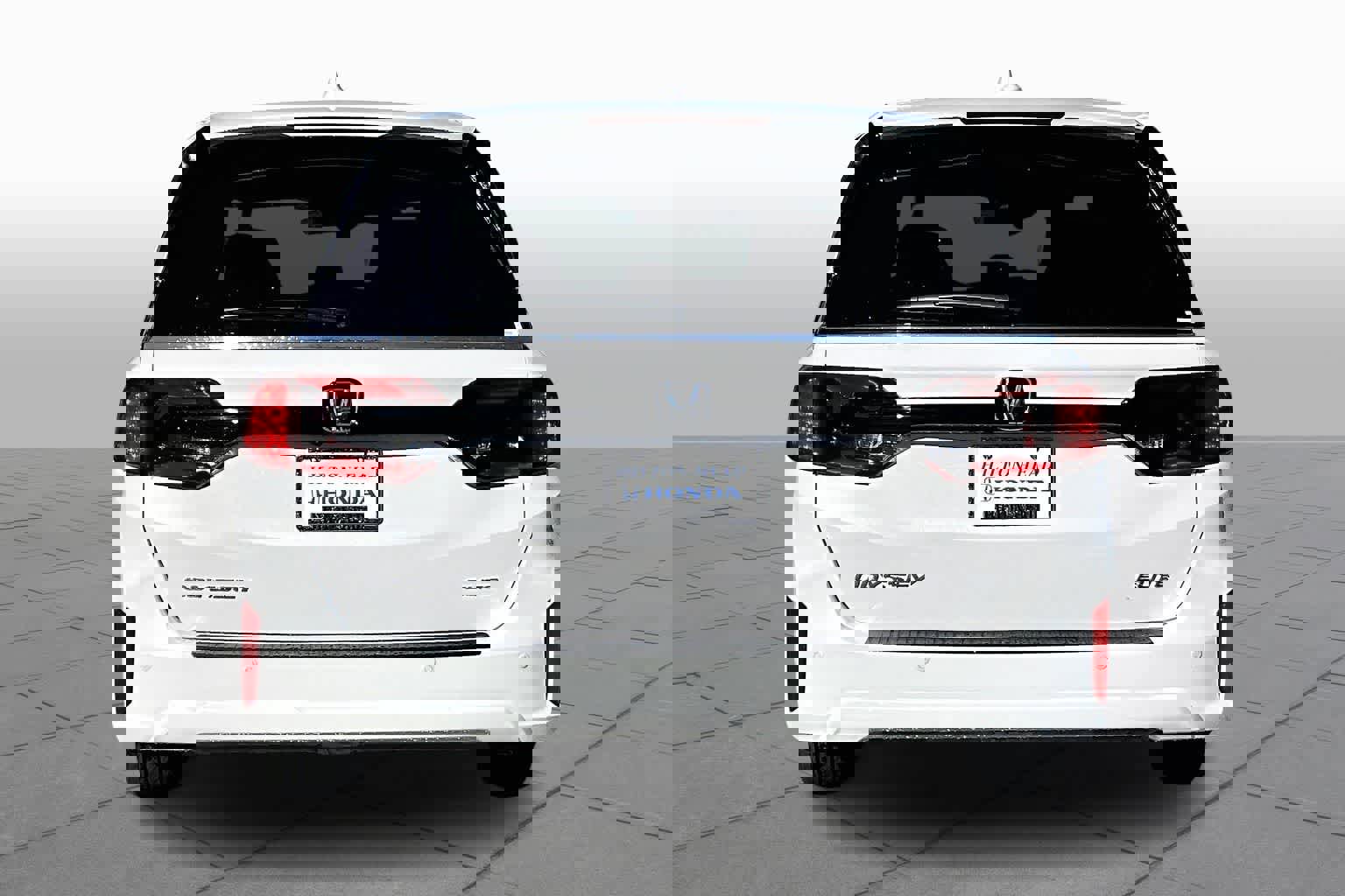 New 2026 Honda Odyssey Elite image 4