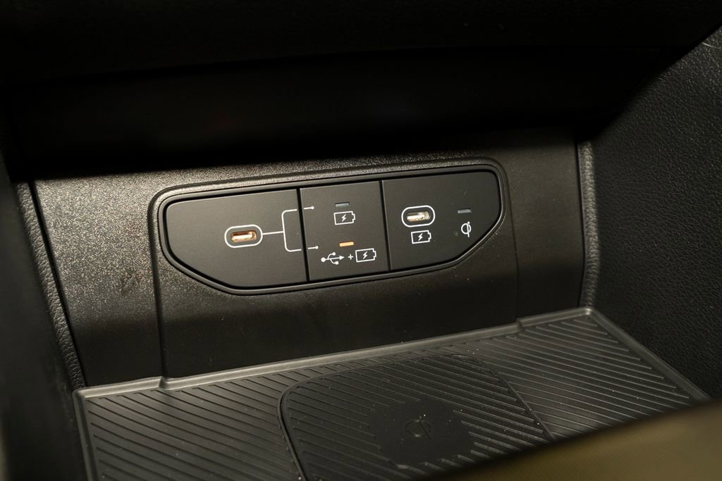 New 2026 Kia Sportage EX FWD image 16