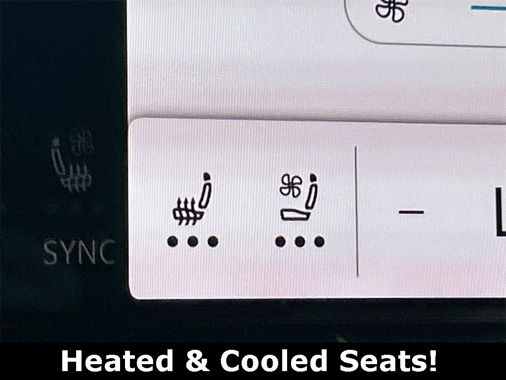 New 2025 Volkswagen Atlas Cross Sport SE image 30