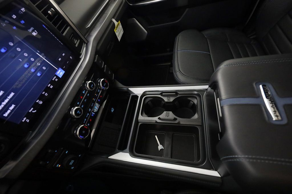 Used 2025 Ford F250 Platinum image 40