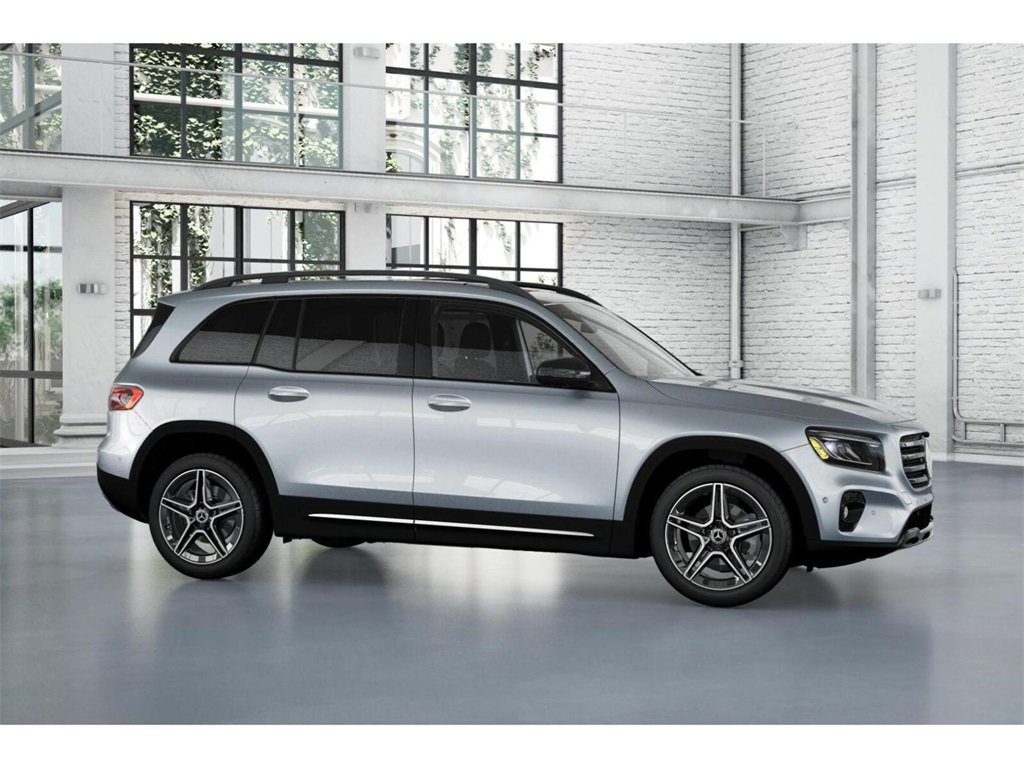 New 2025 Mercedes-Benz GLB 250 4MATIC image 14