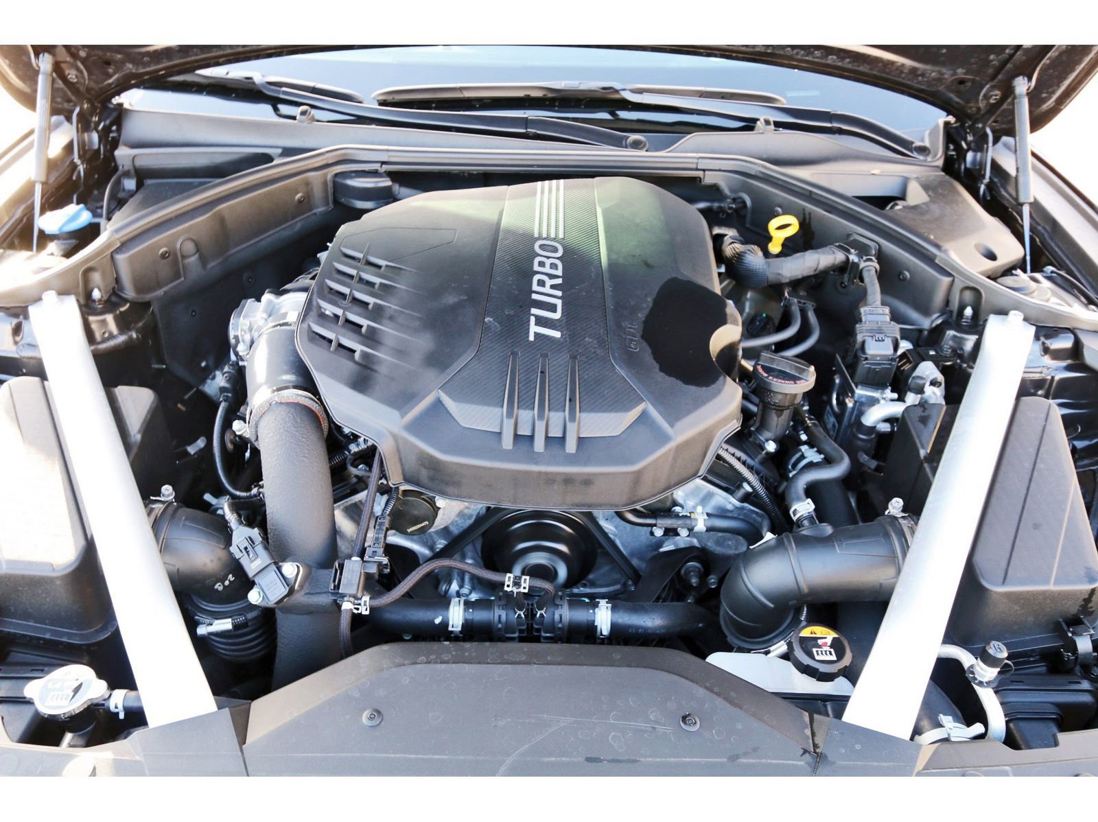 Used 2025 Genesis G70 3.3T Advanced w/ Sport Prestige Package image 34