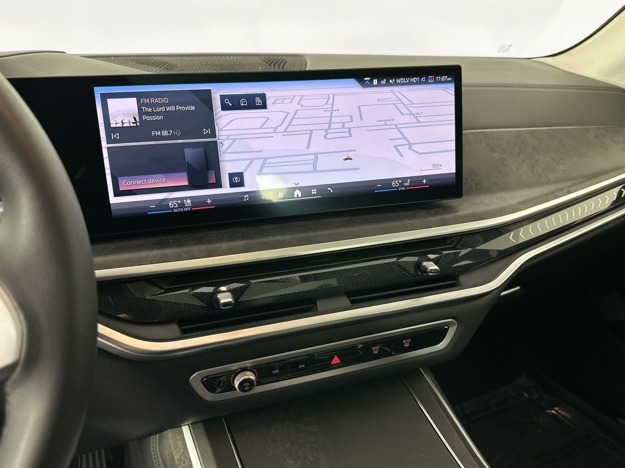 Used 2024 BMW X7 xDrive40i image 13