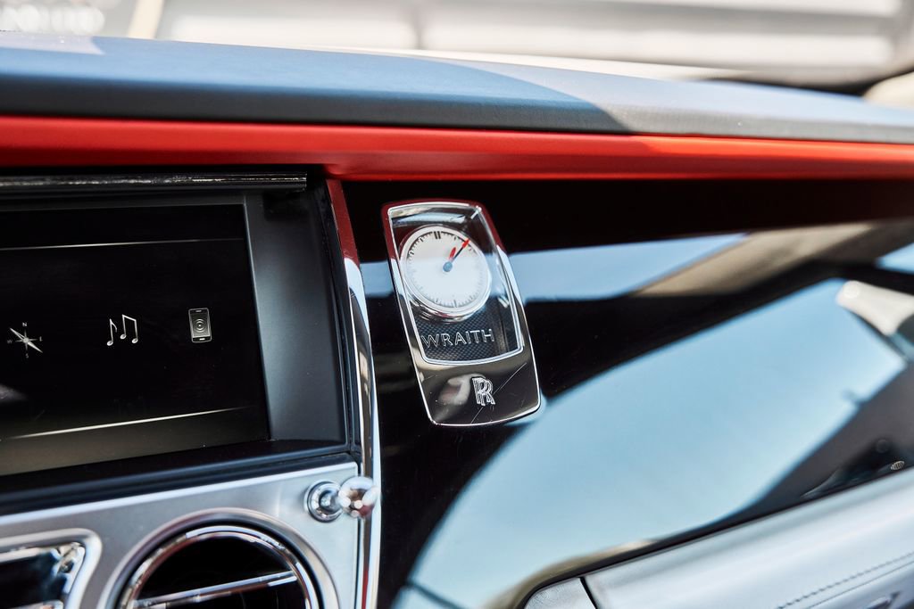 Used 2020 Rolls-Royce Wraith image 68