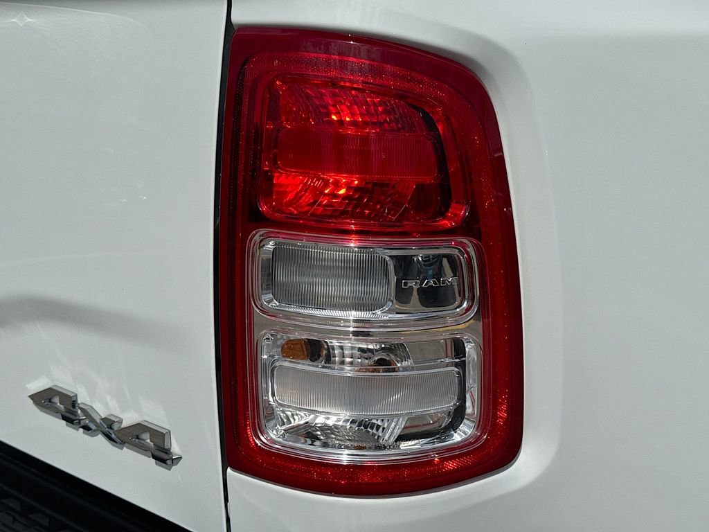 Used 2024 RAM 3500 Tradesman w/ Chrome Appearance Group image 33