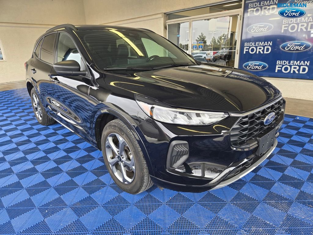 Used 2023 Ford Escape ST-Line w/ Tech Pack #1