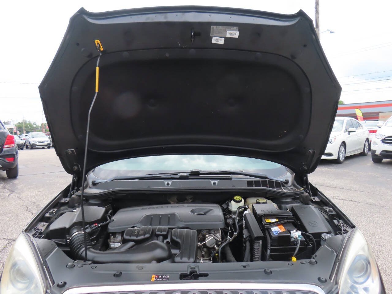 Used 2013 Buick Verano FWD image 9