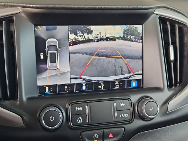 Certified 2024 GMC Terrain AT4 w/ Tech Package AWD/4WD image 17