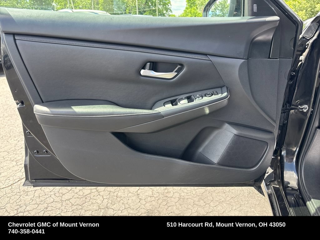 Used 2023 Nissan Sentra SV FWD image 13