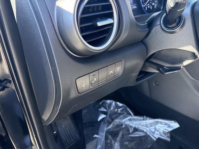 Used 2021 Hyundai Kona SEL image 23