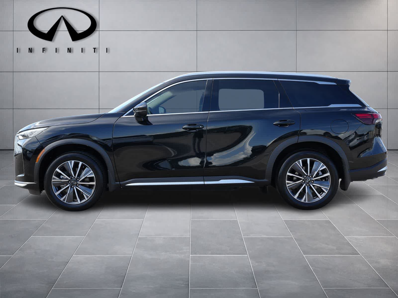 Certified 2026 INFINITI QX60 Luxe w/ Cargo Package FWD image 4