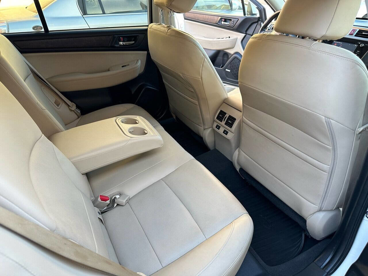 Used 2016 Subaru Outback 3.6R Limited image 15