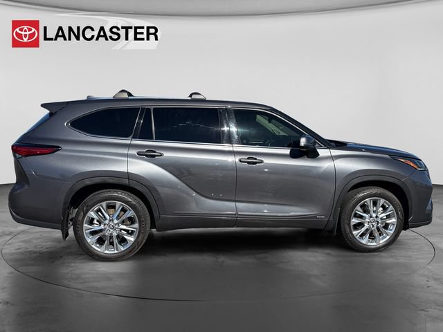 Used 2023 Toyota Highlander Limited AWD/4WD image 8