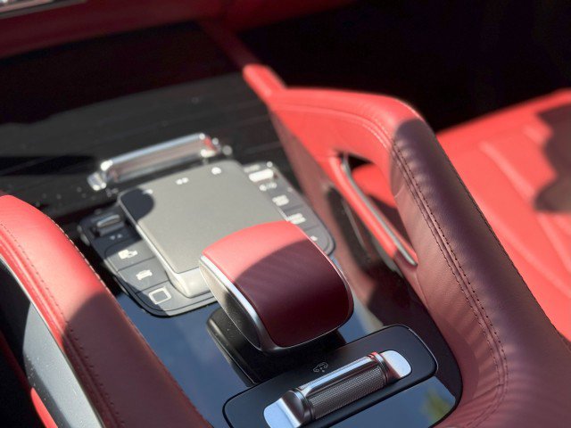 Used 2025 Mercedes-Benz GLS 63 AMG 4MATIC image 20