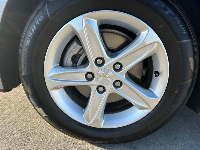 Used 2024 Chevrolet Malibu LT FWD image 34