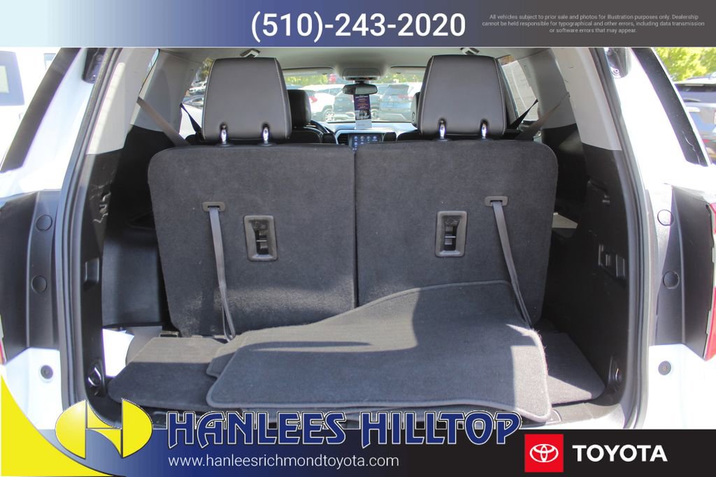 Used 2023 GMC Acadia SLT image 11