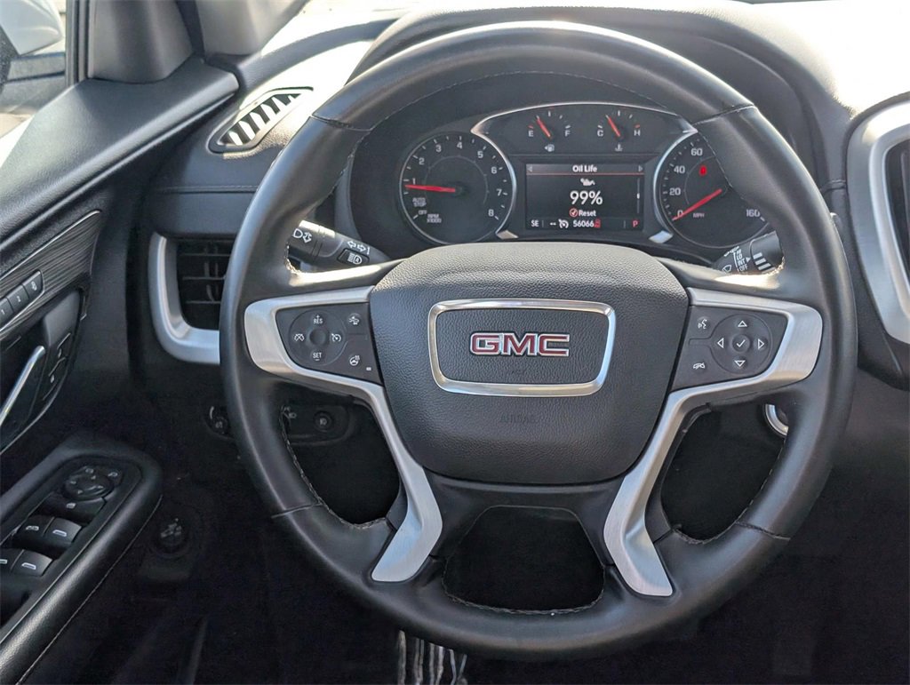 Used 2024 GMC Terrain SLT image 12
