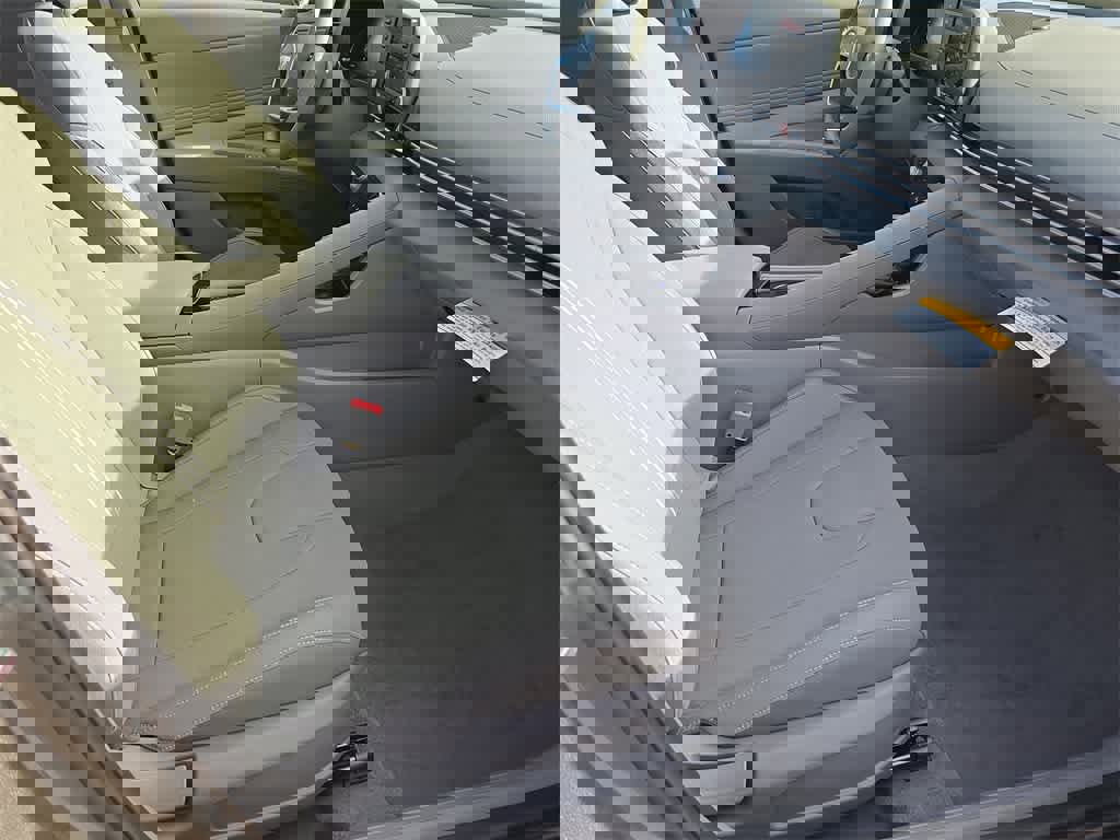 New 2026 Hyundai Elantra SEL Sport Premium image 23