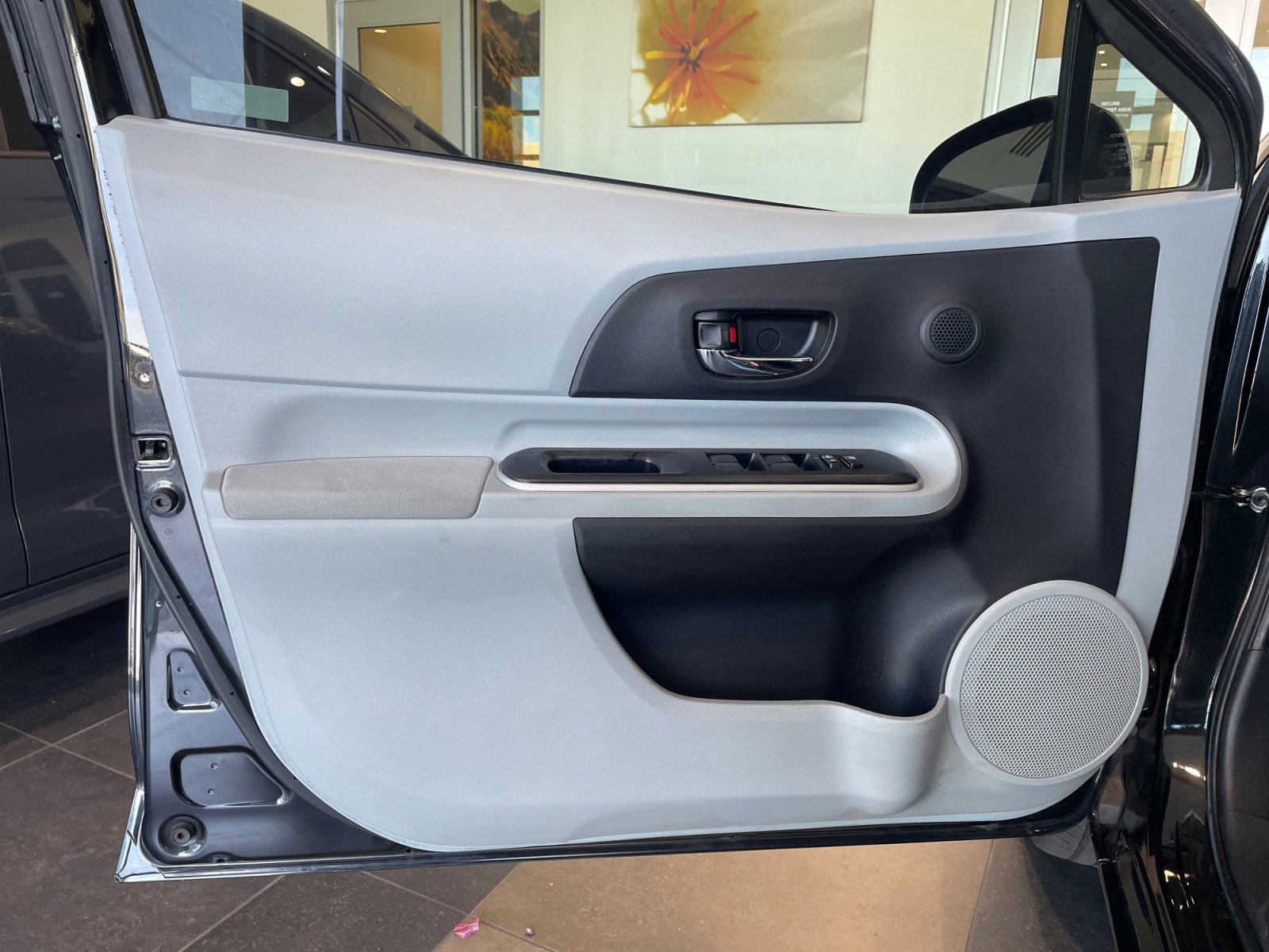 Used 2014 Toyota Prius C Two FWD image 13