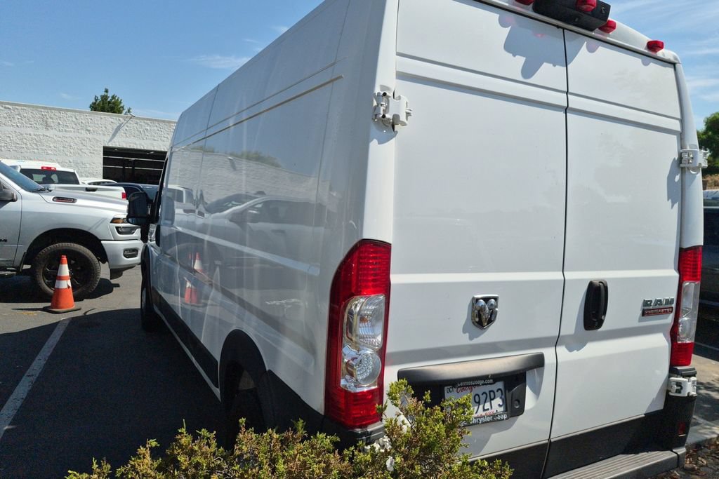 Used 2022 RAM ProMaster 2500 w/ Convenience Group FWD image 8