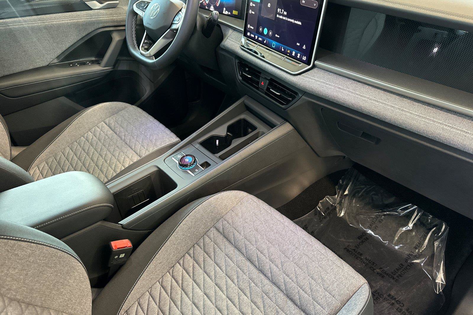 New 2026 Volkswagen Tiguan S AWD/4WD image 16