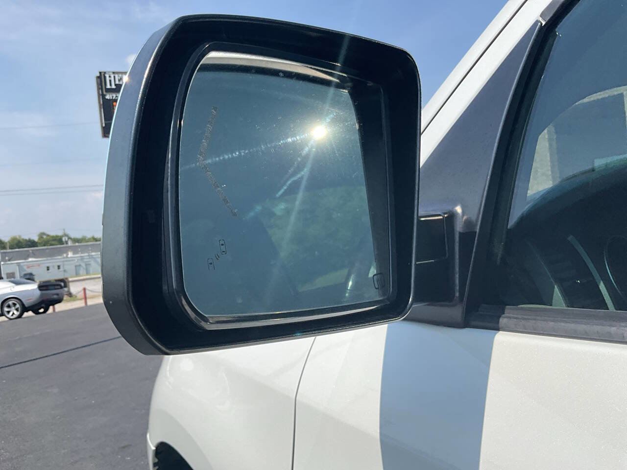 Used 2013 Toyota Sequoia Platinum image 36