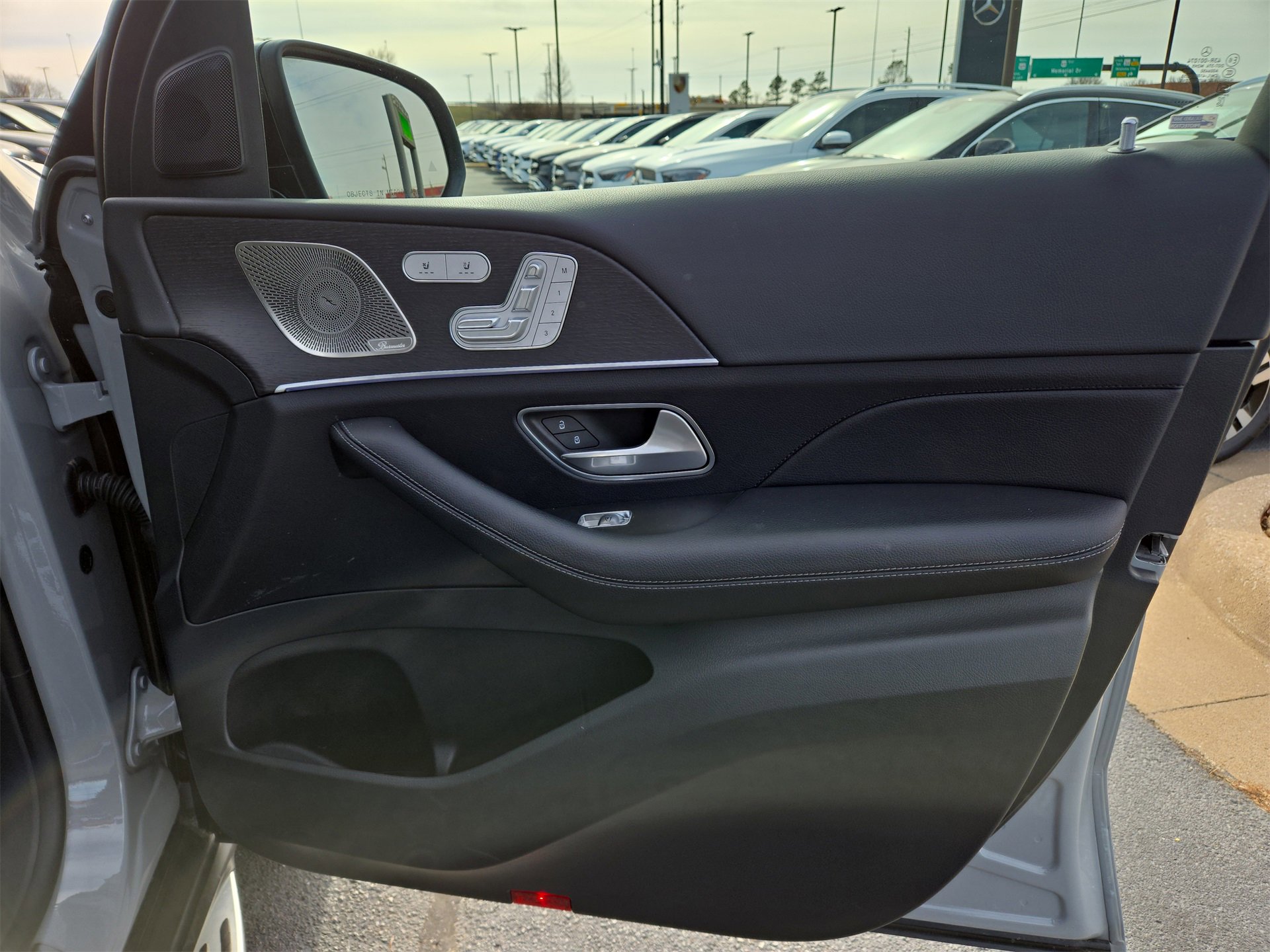 Certified 2025 Mercedes-Benz GLS 450 GLS 450 image 44