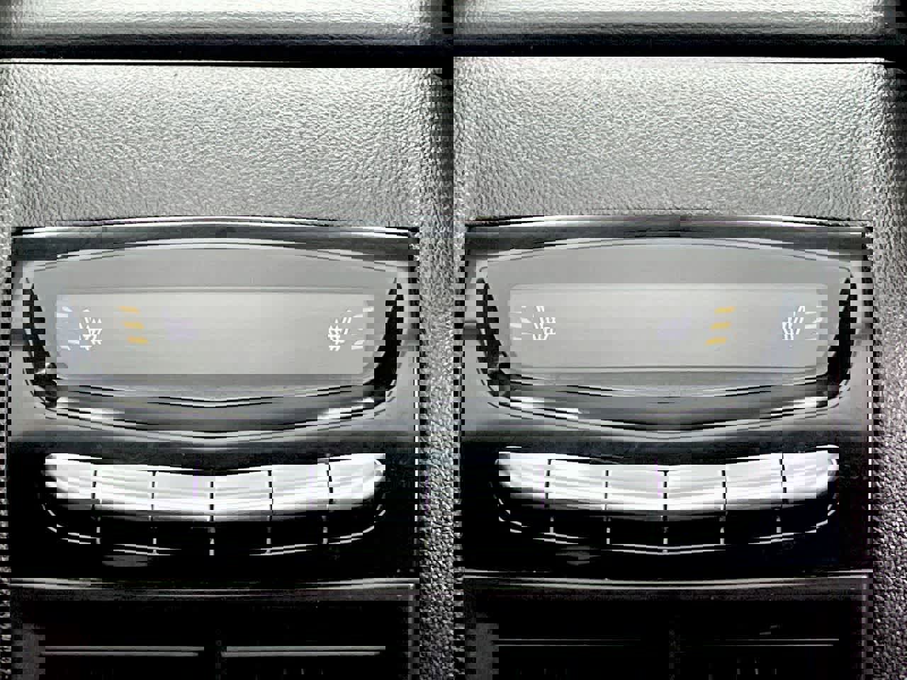 Used 2022 Cadillac XT5 Premium Luxury w/ LPO, Floor Liner Package image 22