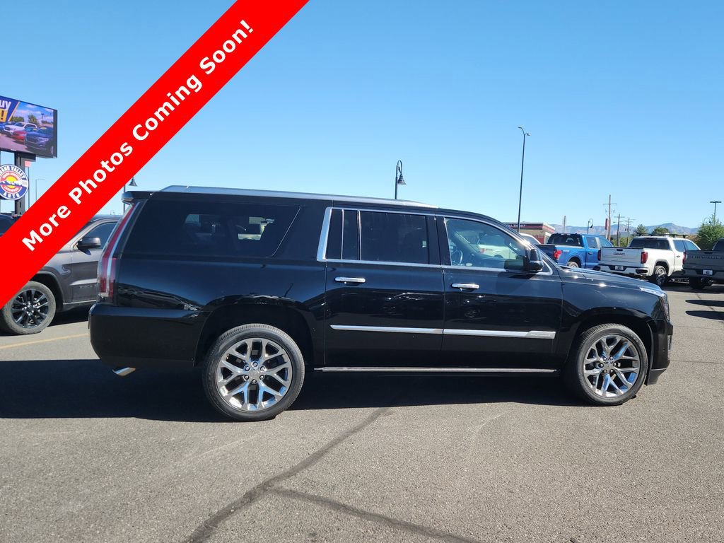 Used 2018 Cadillac Escalade ESV Platinum AWD/4WD image 2
