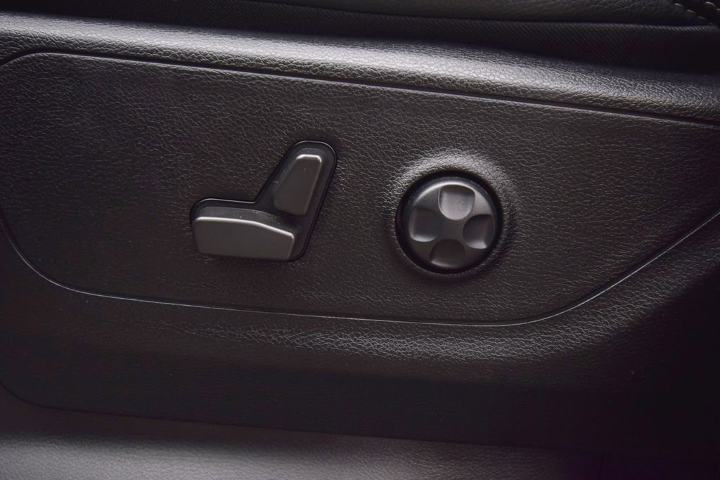 Used 2022 RAM 1500 Laramie image 30