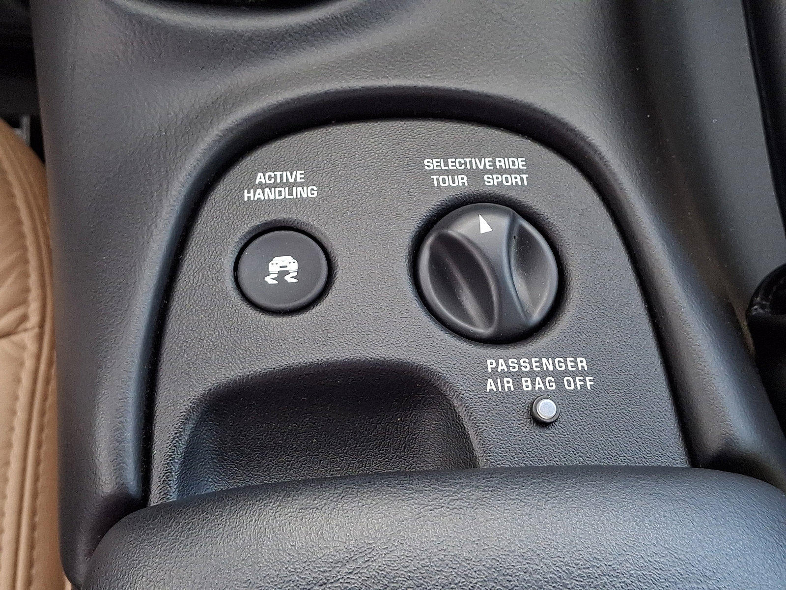 Used 2004 Chevrolet Corvette Convertible w/ Preferred Equipment Group image 24