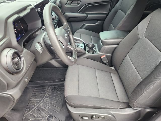 Used 2023 Chevrolet Colorado Trail Boss w/ Technology Package AWD/4WD image 14