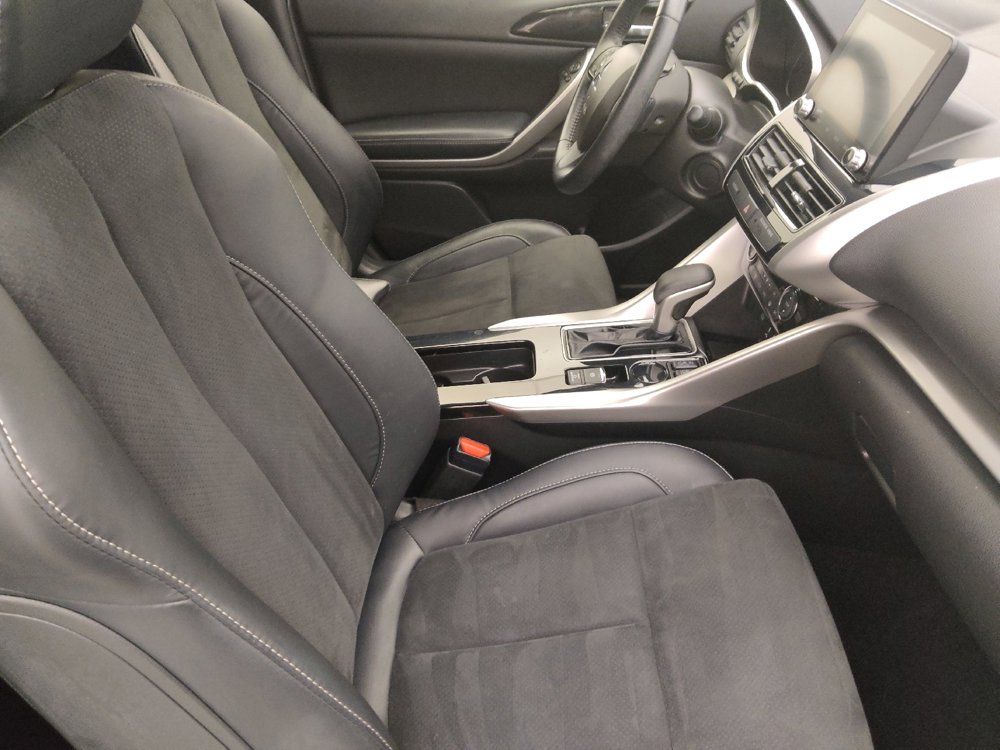 Used 2022 Mitsubishi Eclipse Cross SE FWD image 21