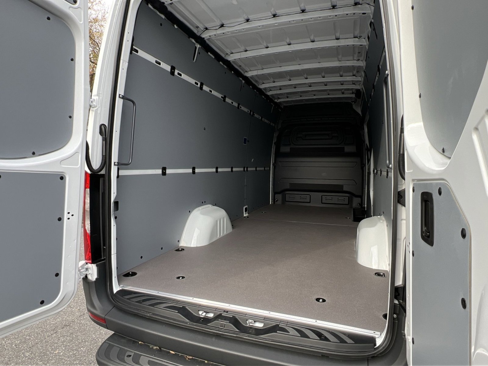 New 2026 Mercedes-Benz Sprinter 2500 image 25